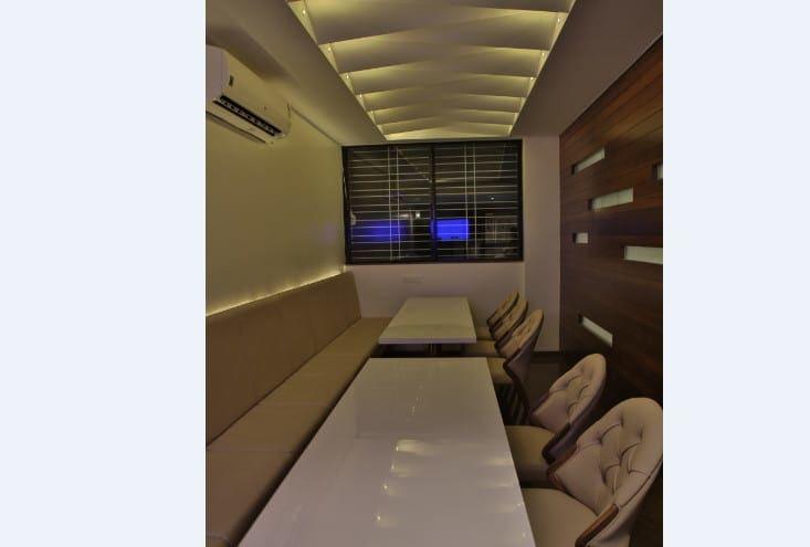 جالجاون Hotel K P Pride المظهر الخارجي الصورة